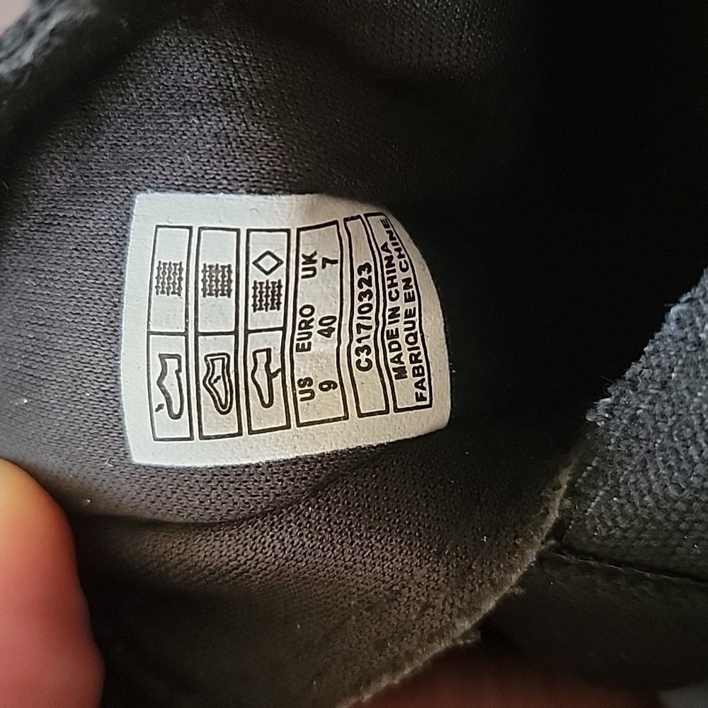 Rocket Dog Tennis Shoes - Picture 5 of 8